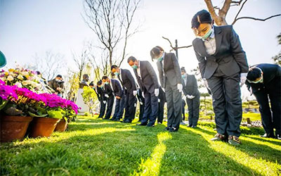 在丧葬过程中，昆明丧葬一条龙是否提供遗体接运服务？