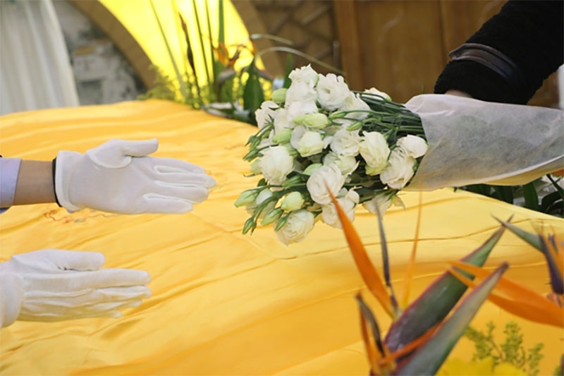 昆明殡仪一条龙服务电话是多少？昆明火葬场一条龙价格？