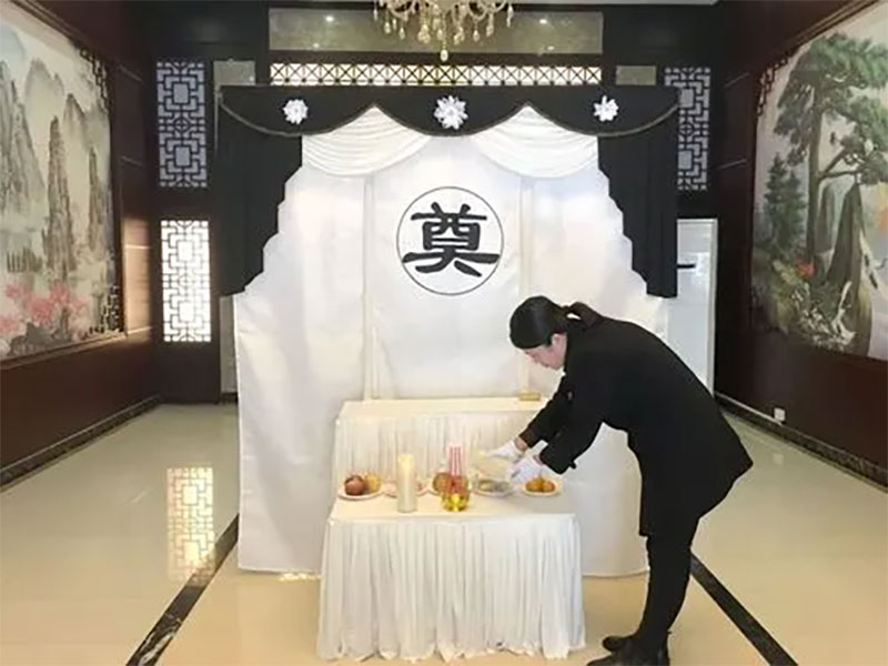 简化丧葬安排：白事服务一条龙的便利之处