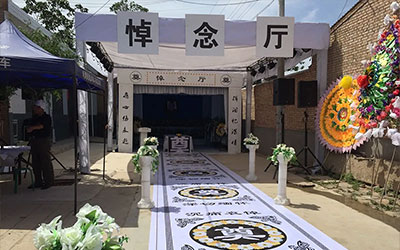 关怀与尊重：昆明殡葬一条龙服务为市民送别逝去的亲人