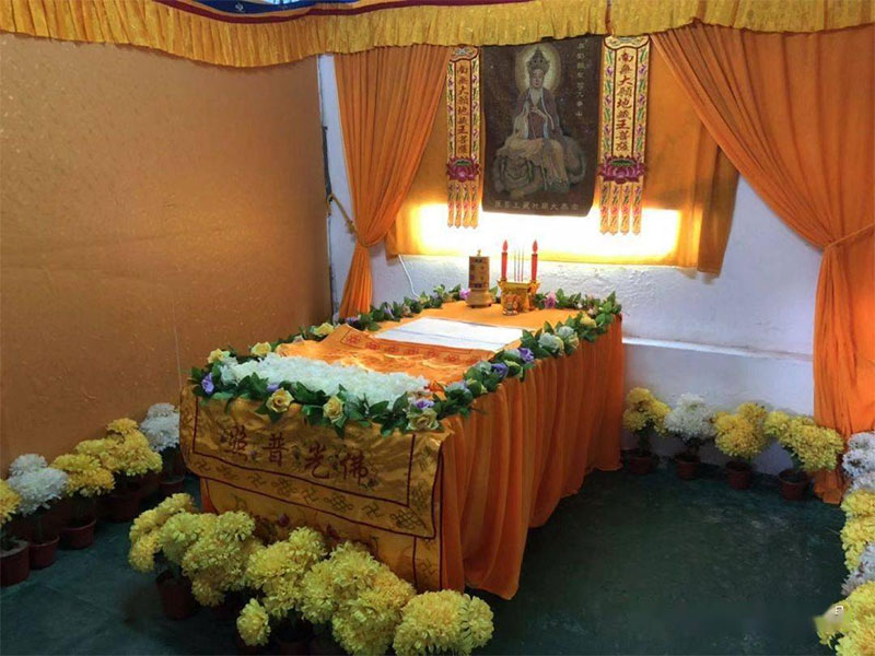 一般家里老人去世白事流程都有哪些