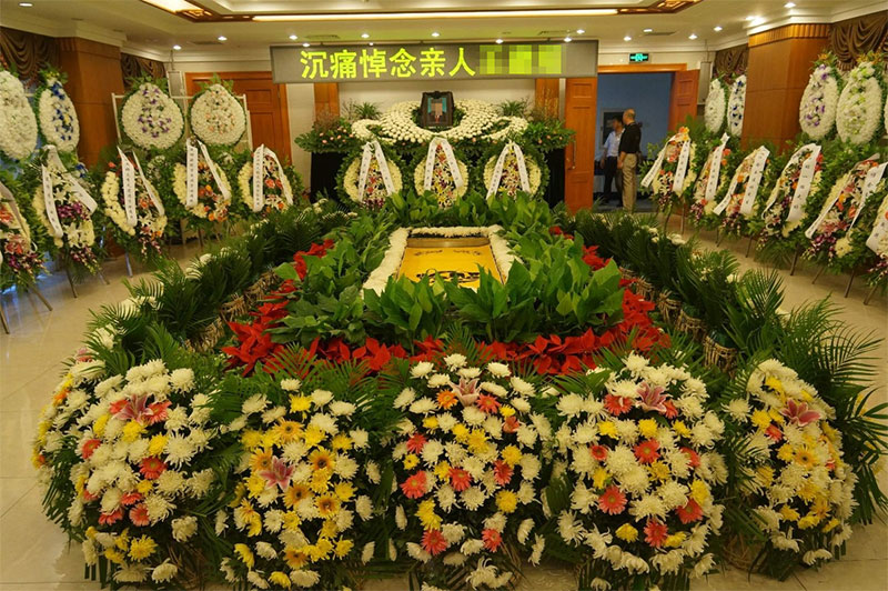 丧葬一条龙包括什么项目？丧葬一条龙服务包括骨灰盒吗？