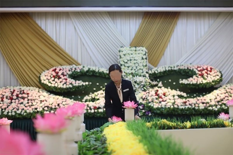 人死后具体的殡葬流程有哪些