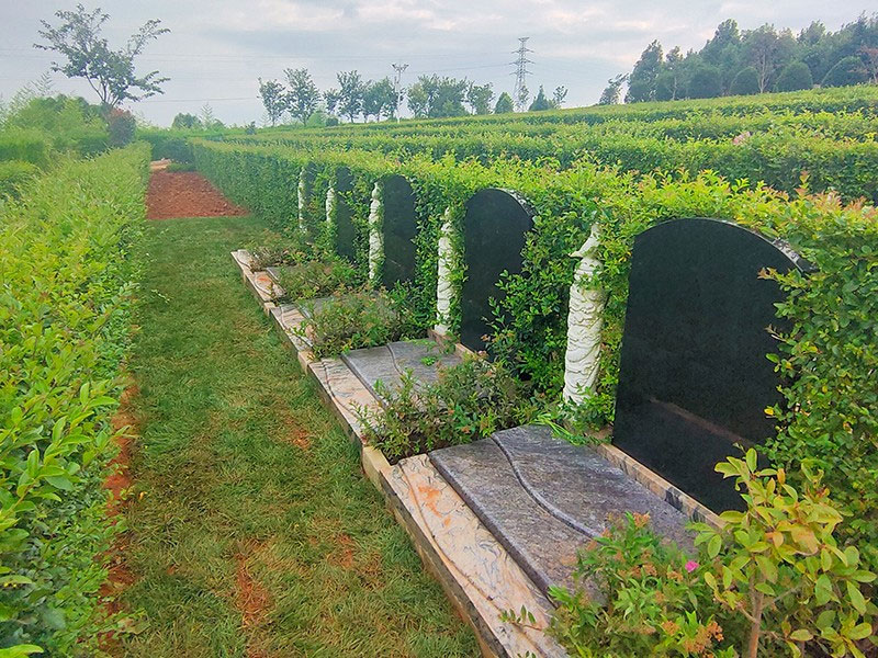 昆明抚仙湖人文纪念园墓区环境 昆明抚仙湖人文纪念园公墓环境