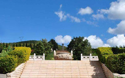 宝象山墓地联系电话,昆明公墓销售联系方式