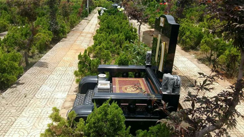 昆明宝象山公墓墓碑